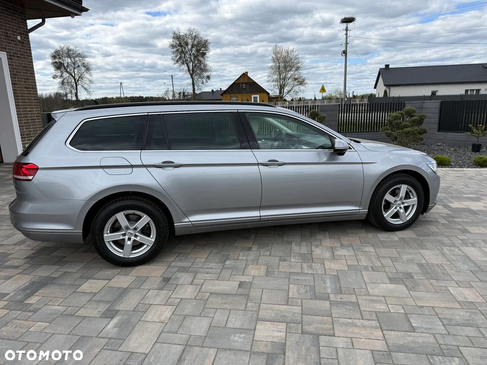 Volkswagen Passat 2.0 TDI (BlueMotion Technology) DSG Highline - 11