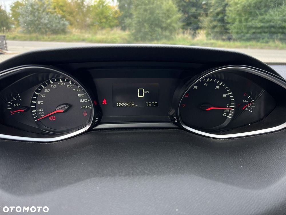 Peugeot 308 1.2 PureTech GPF Access S&S - 19