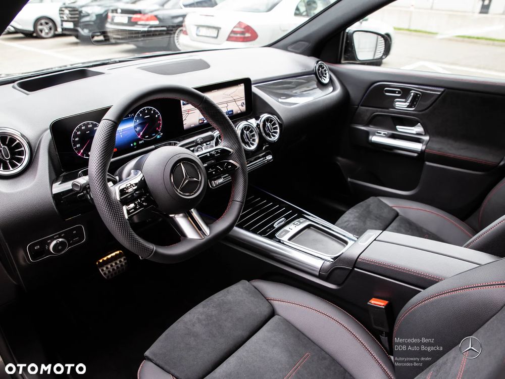 Mercedes-Benz GLA 220 mHEV 4-Matic AMG Line 8G-DCT - 7