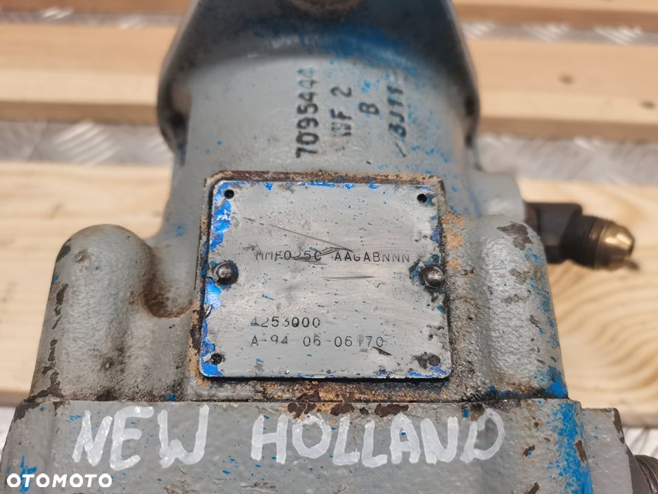 Pompa hydrauliczna Sauer-Danfoss {Typ MFF025C AAGABNNN} - 3