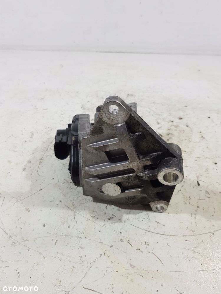 zawór egr 06f131503b vw touran jetta golf v audi 2.0 fsi bvy - 2