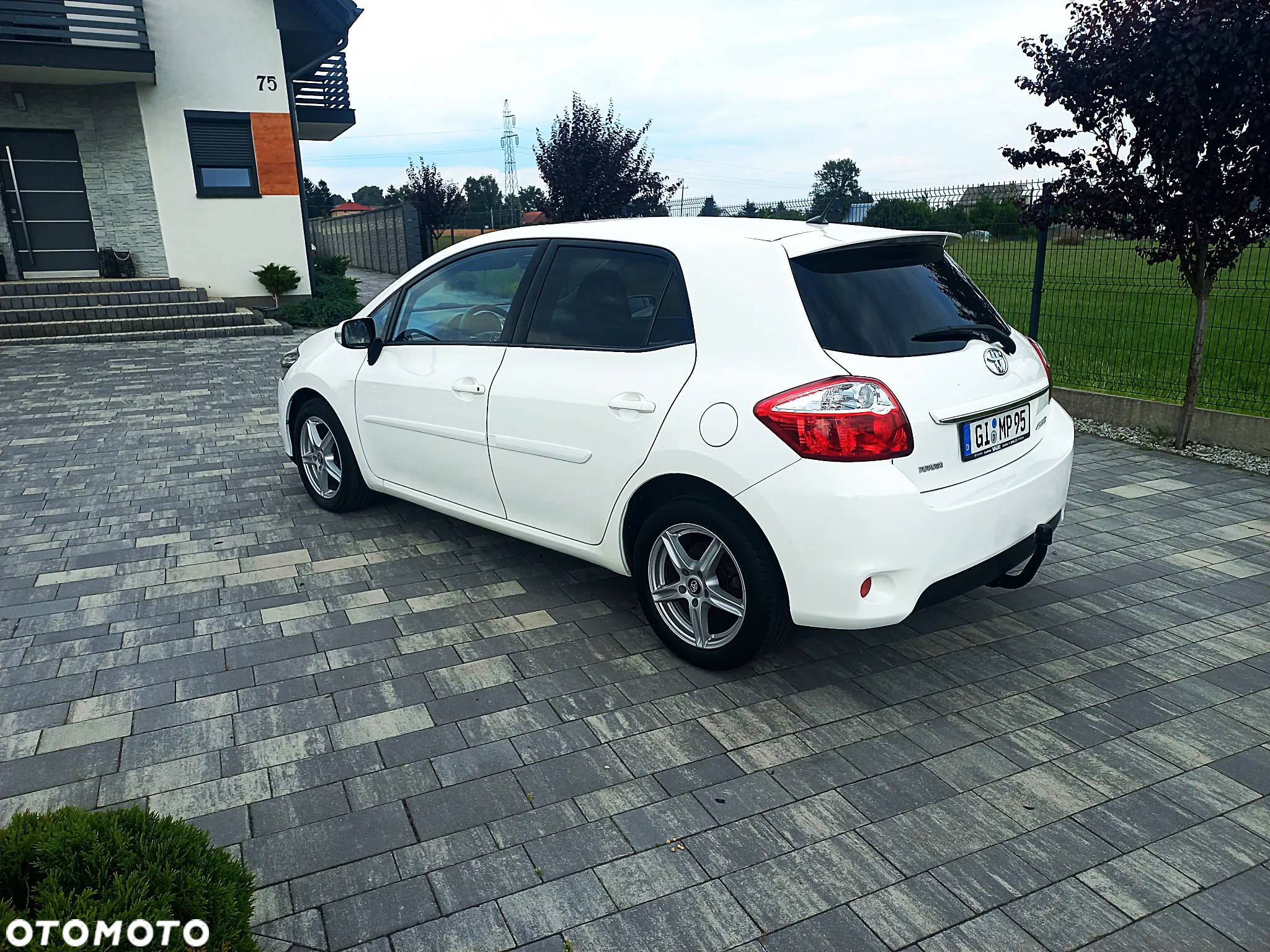 Toyota Auris 1.6 Sol - 5
