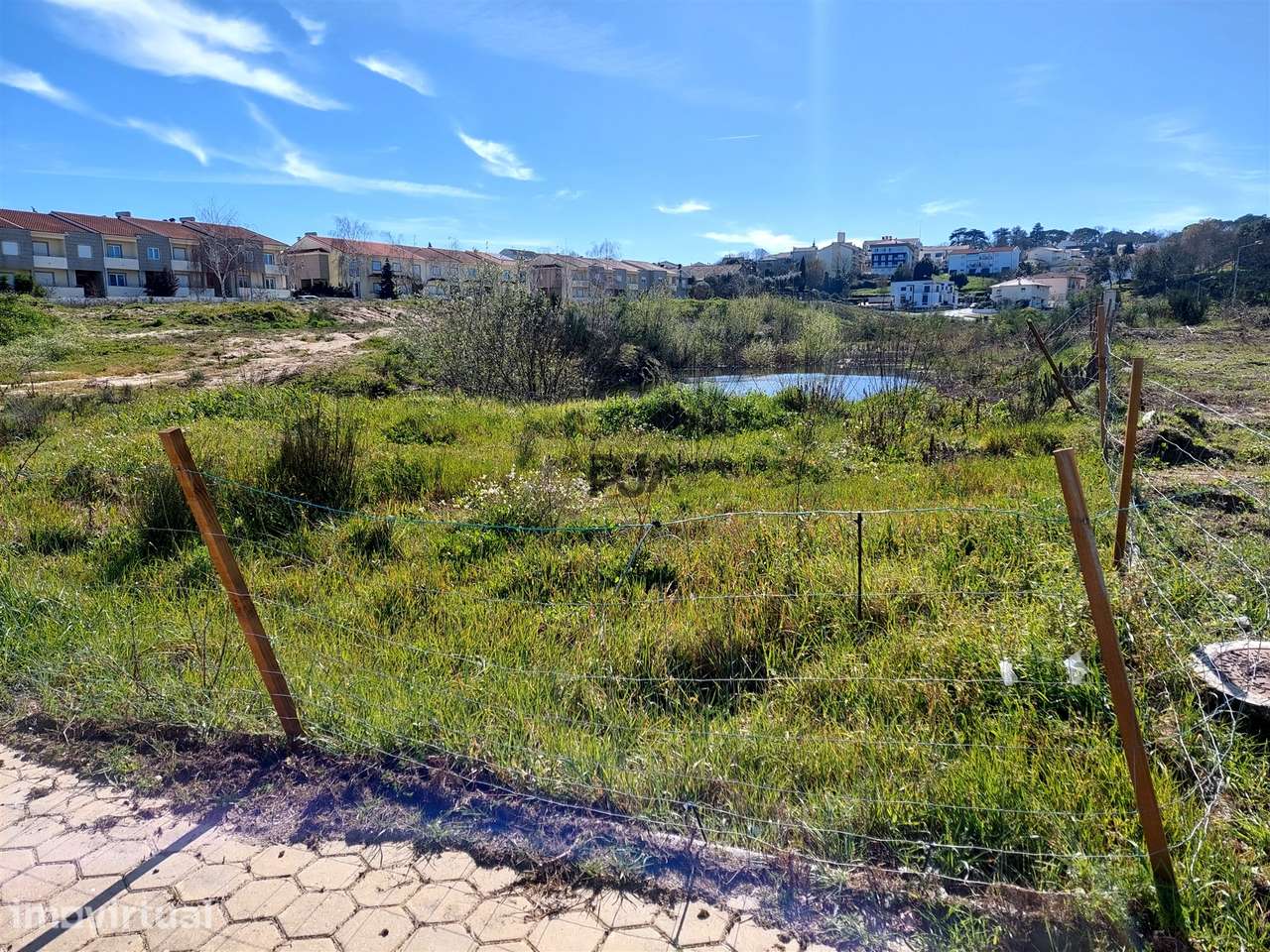 Lote para construção de prédio - 8 fogos em Mangualde - Grande imagem: 3/10