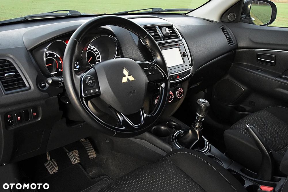 Mitsubishi ASX 1.6 DID Invite AS&G - 16