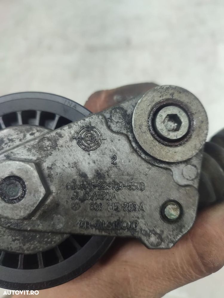 Rola intinzatoare 038145283a 1.9 tdi Volkswagen VW Passat B5.5 (facelift) - 3