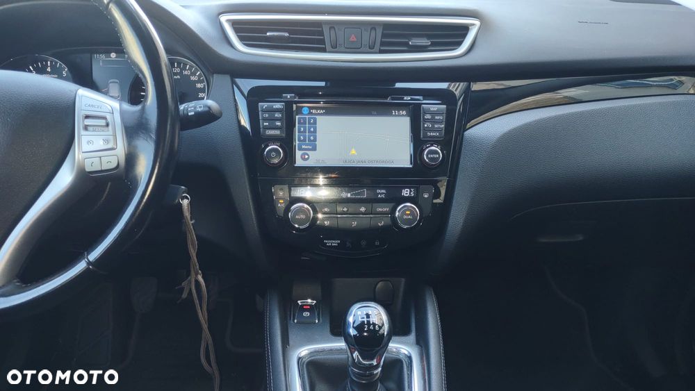 Nissan Qashqai 1.2 DIG-T Acenta EU6 - 8