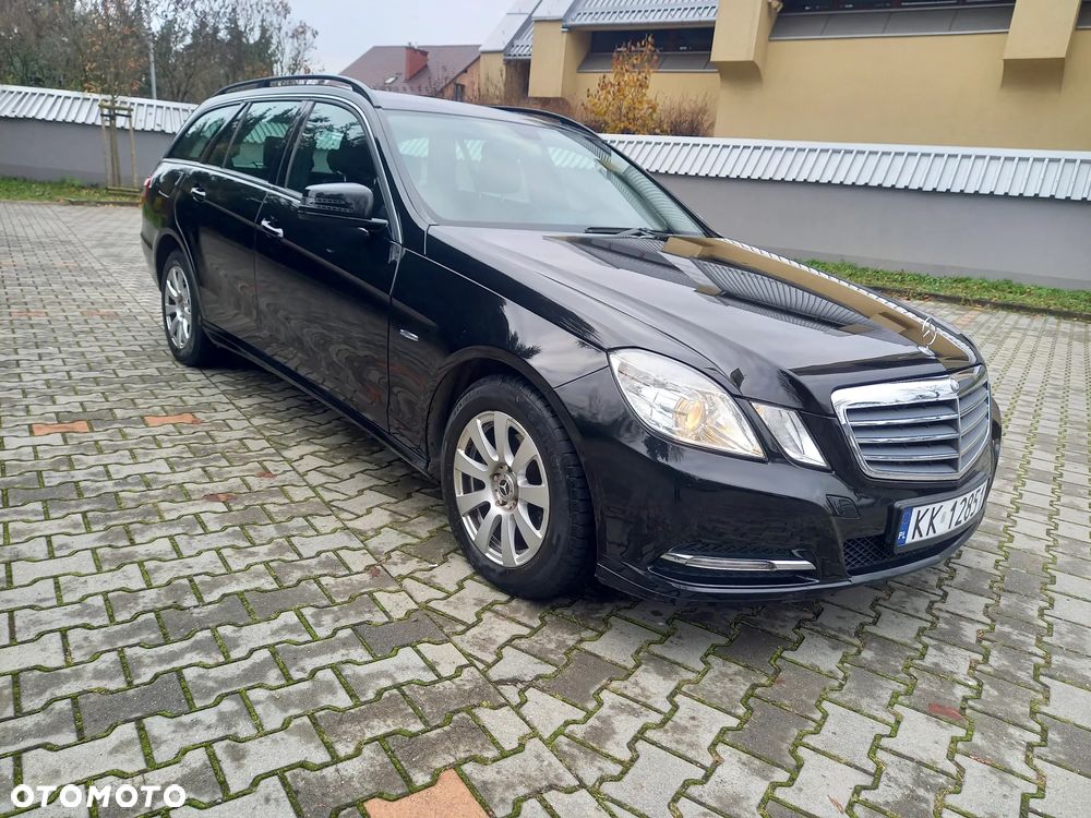 Mercedes-Benz Klasa E 200 CDI DPF BlueEFFICIENCY 7G-TRONIC - 16