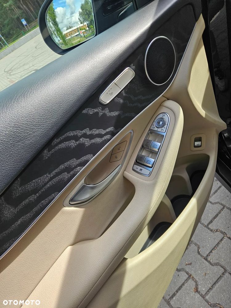 Mercedes-Benz GLC 200 d 4-Matic Business Edition - 11