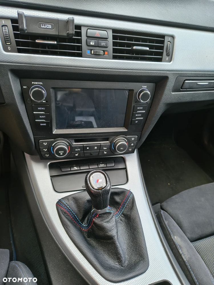 BMW Seria 3 318d DPF Edition Sport - 9