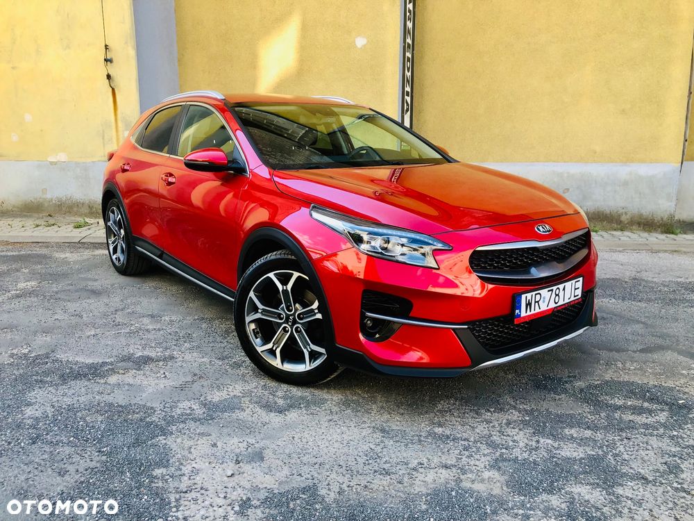 Kia XCeed 1.6 CRDi SCR L Business Line - 2