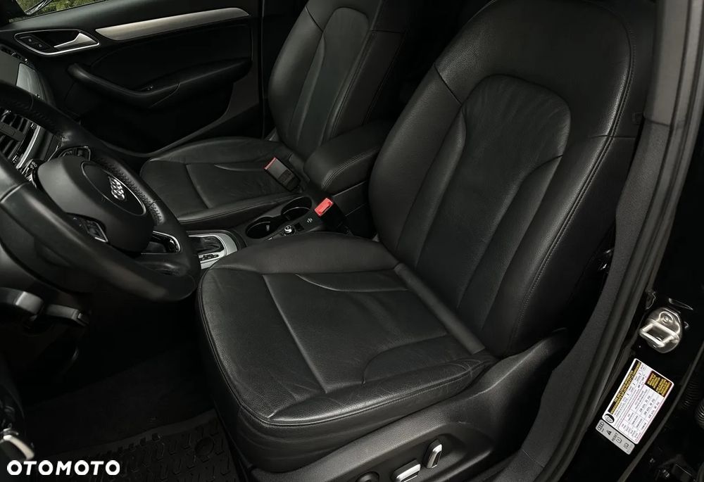 Audi Q3 40 TFSI Quattro S tronic - 32