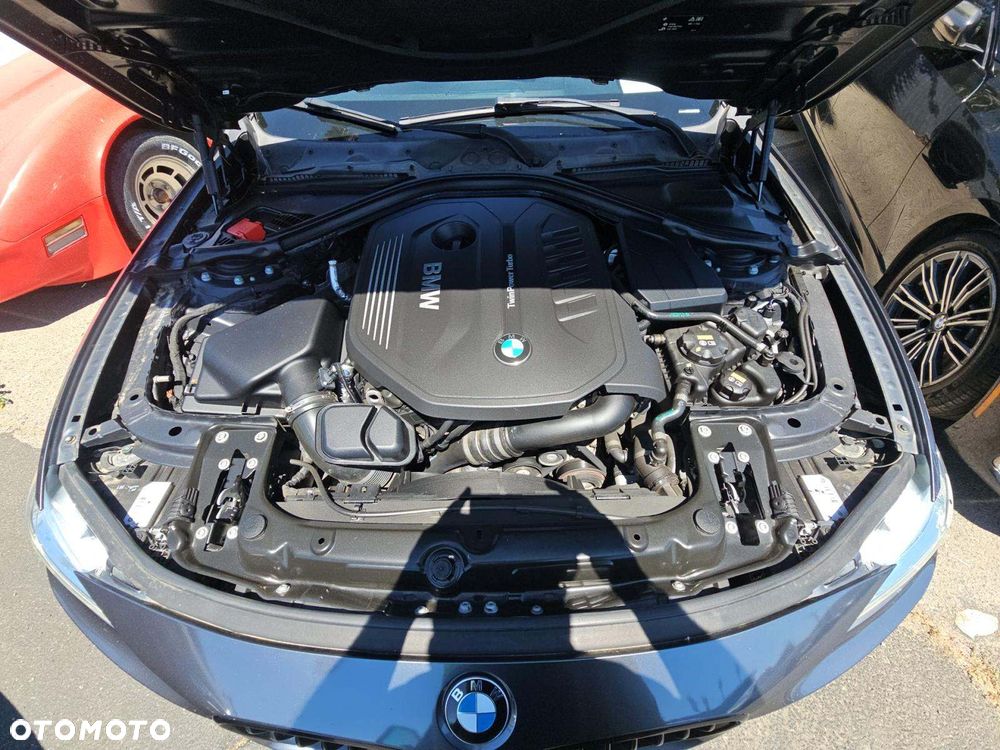 BMW Seria 3 340i M Sport - 12