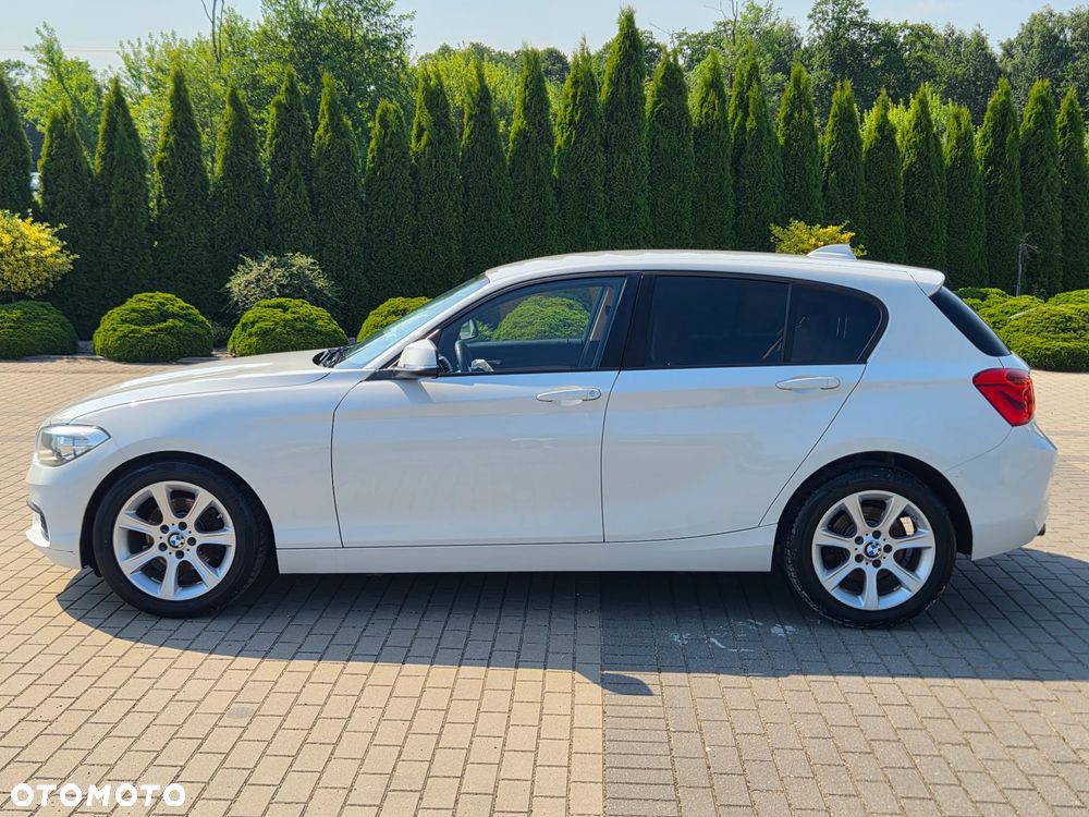 BMW Seria 1 120d Edition Metropolitan - 4