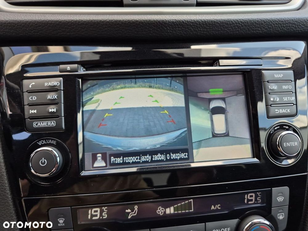 Nissan Qashqai 1.2 DIG-T N-Connecta EU6 - 21