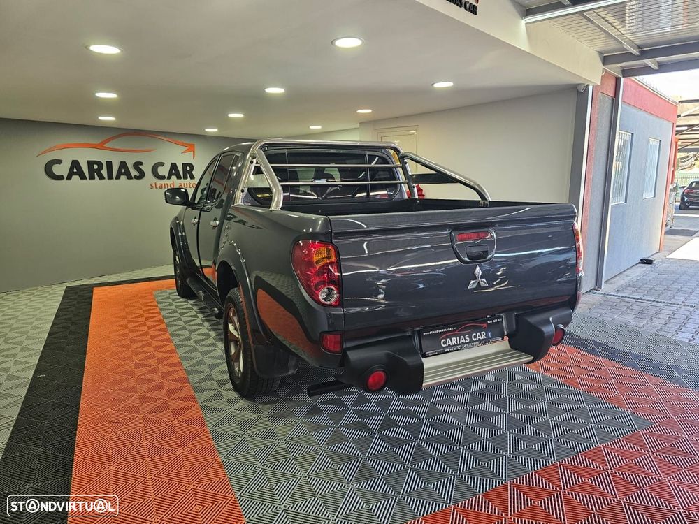 Mitsubishi L200 2.5 DI-D CD Invite AC 4WD - 7