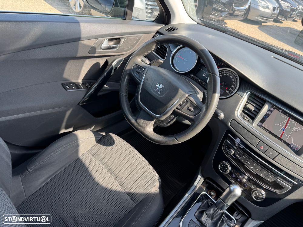Peugeot 508 SW BlueHDi 120 EAT6 Stop&Start Allure - 11