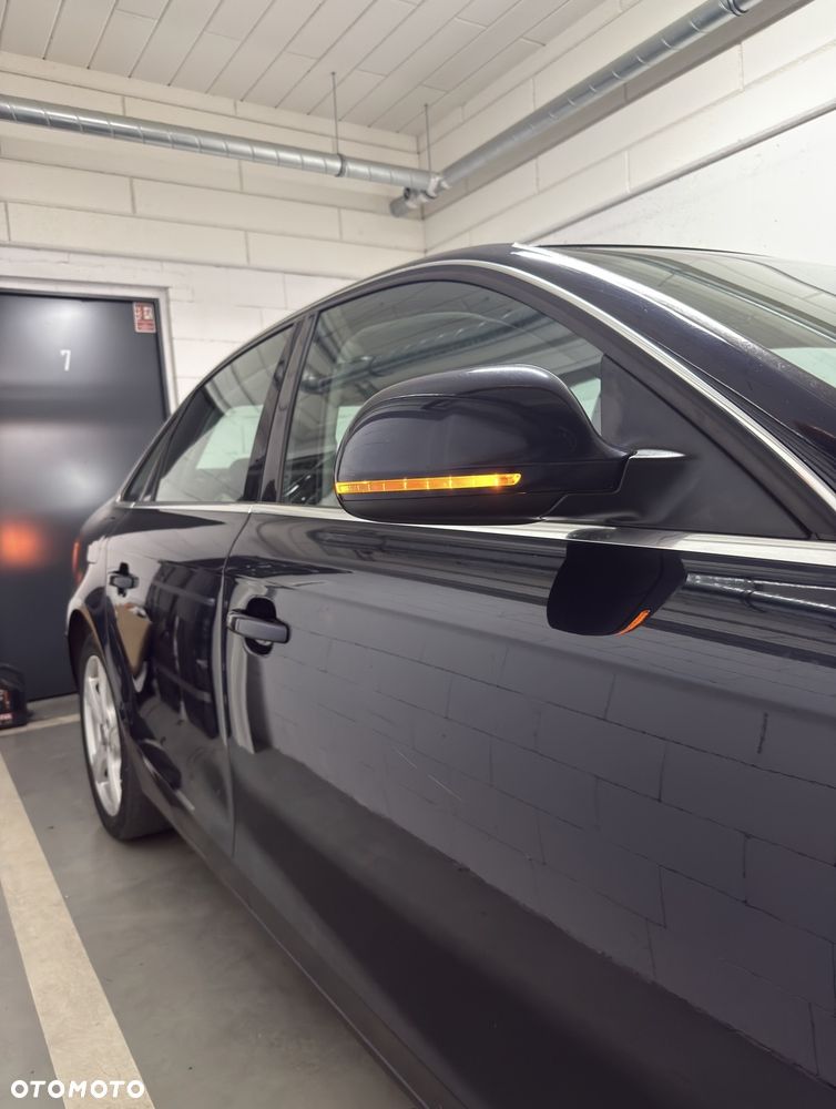 Audi A4 Limousine - 6