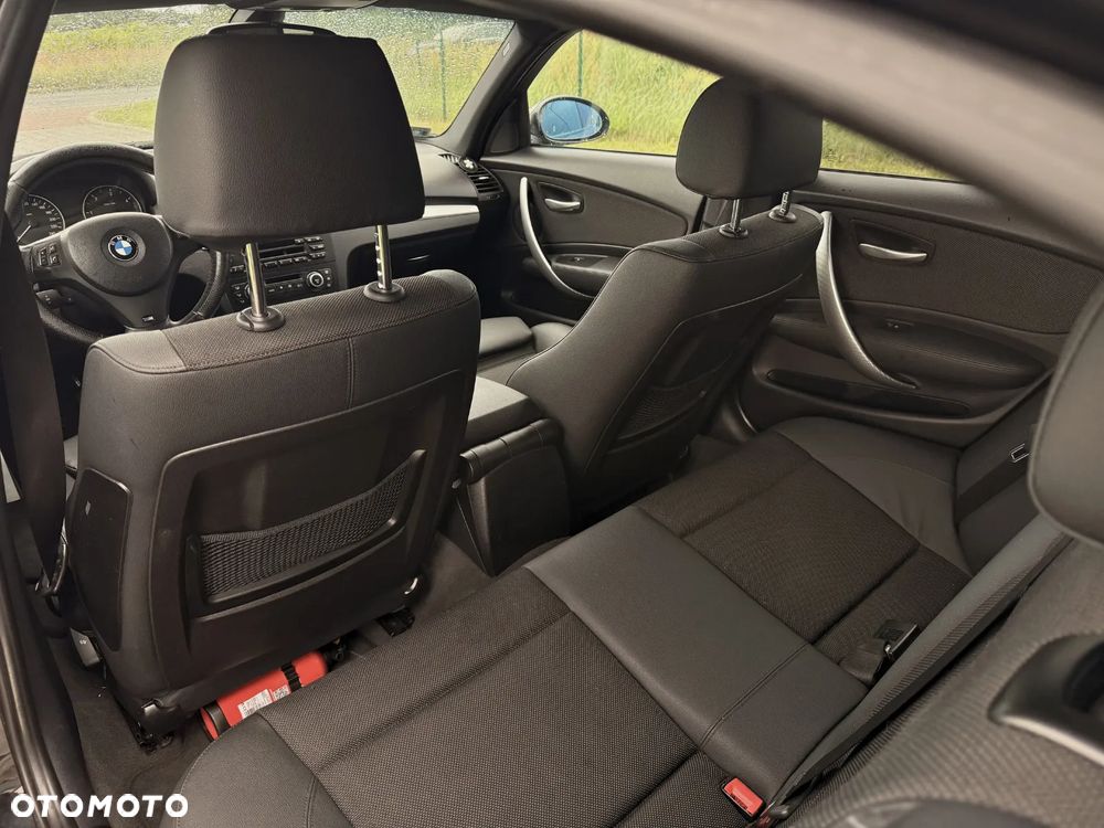 BMW Seria 1 - 12