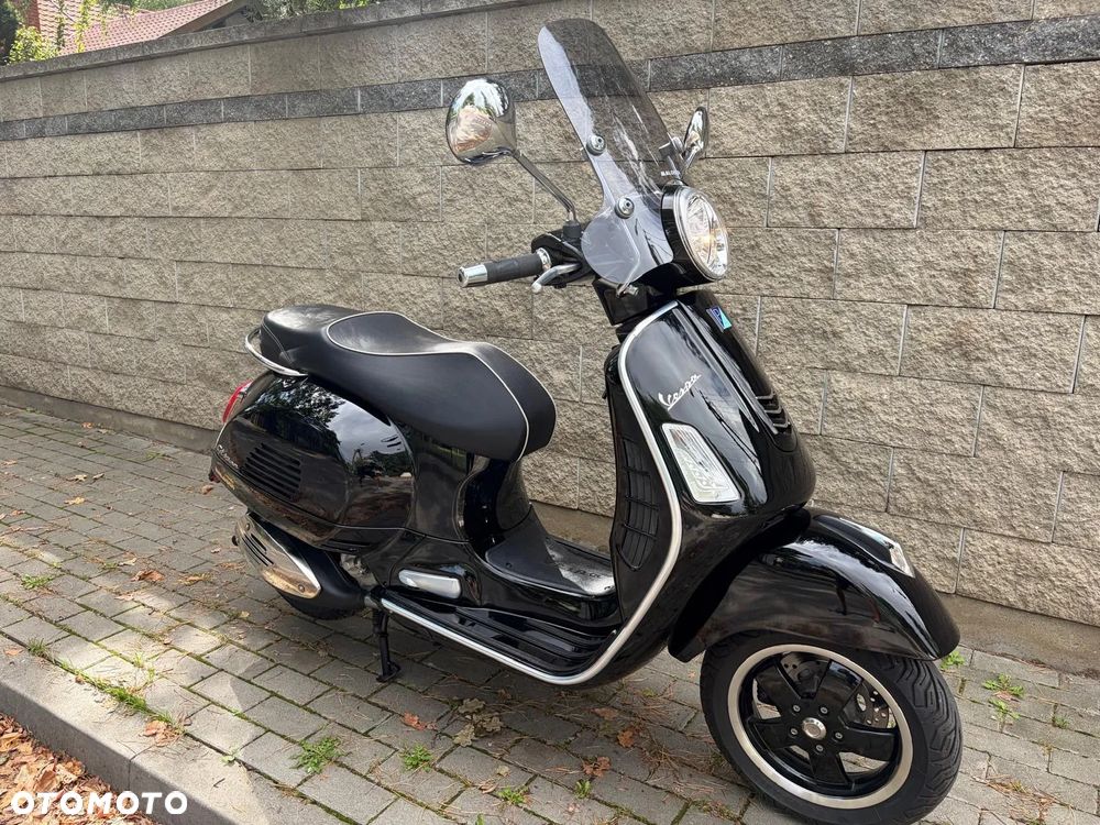 Vespa GTS - 7