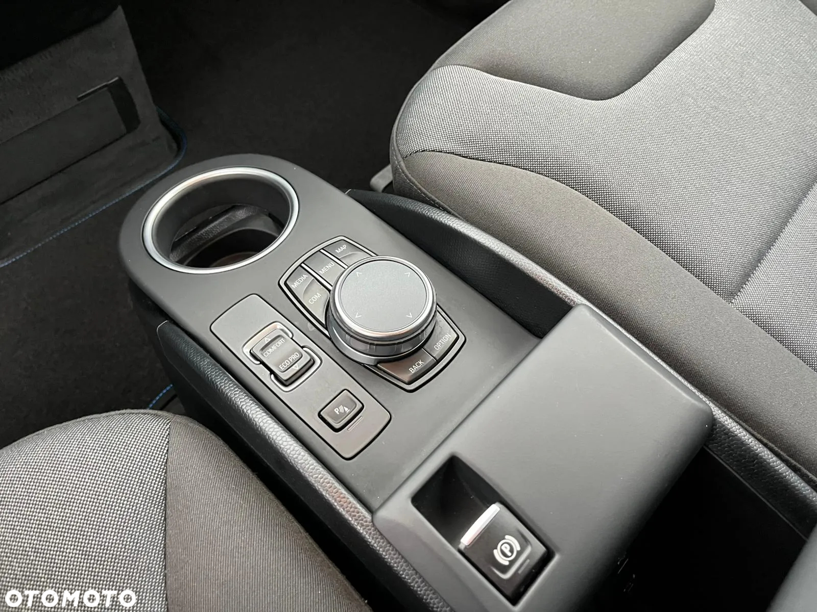 BMW i3 (120 Ah) - 23