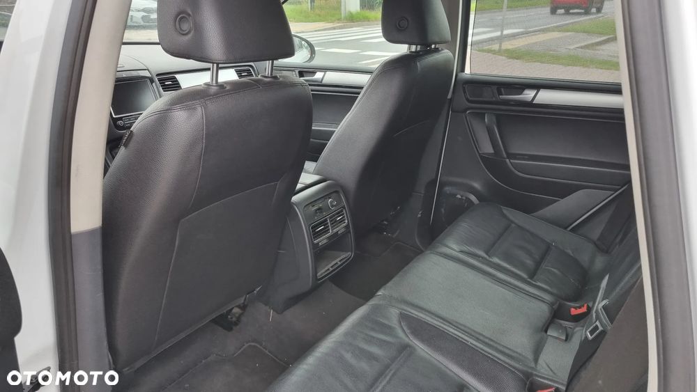 Volkswagen Touareg 3.0 V6 TDI Blue Motion DPF Automatik Exclusive Terrain Tech - 28