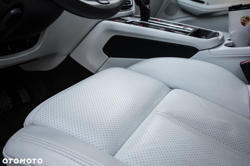 Porsche Macan PDK - 27