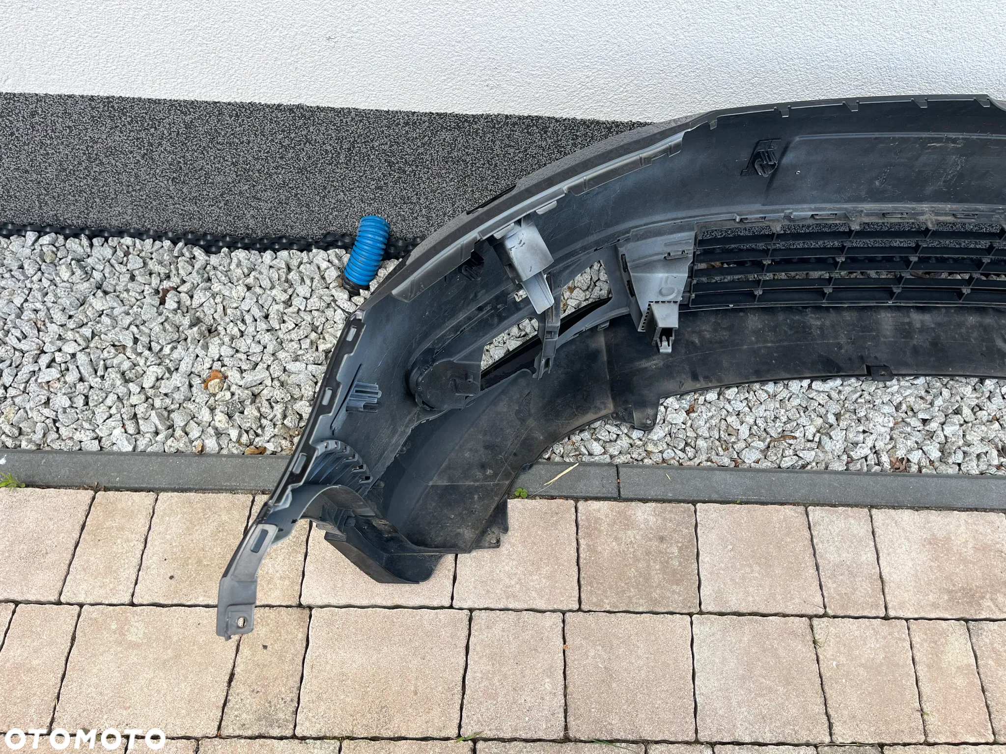 VW Touran Cross zderzak przedni - 5