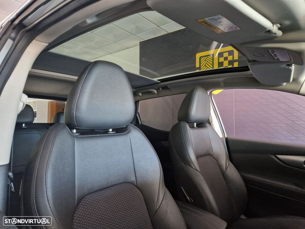 Nissan Qashqai 1.3 DIG-T Tekna - 17