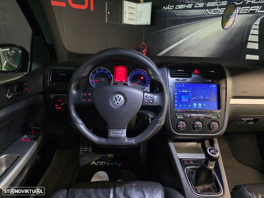 VW Golf 2.0 GTi - 14