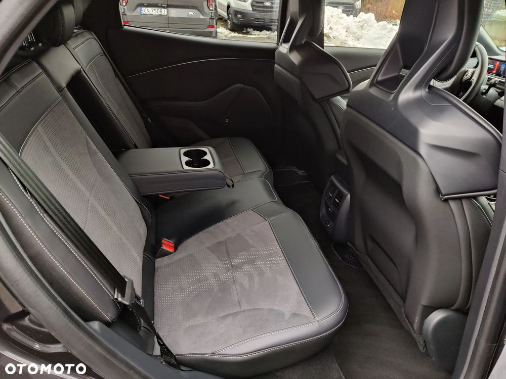 Ford Mustang Mach-E 98kWh AWD GT - 28