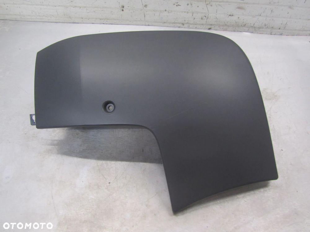 Narożnik Zderzaka Prawy Tył Renault Trafic-Vivaro 2001-2014 - 1