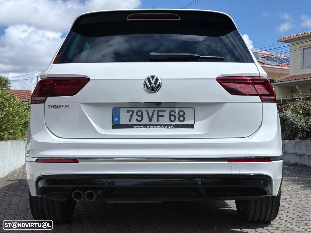 VW Tiguan 2.0 TDI R-Line - 23