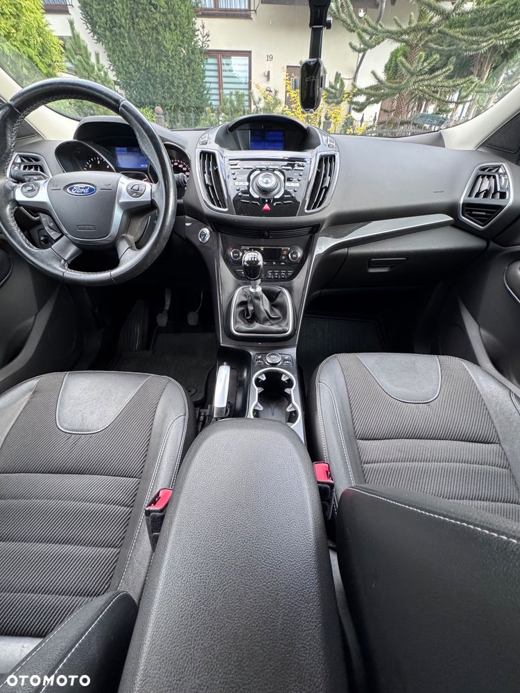 Ford Kuga 2.0 TDCi 4WD Titanium Plus - 10
