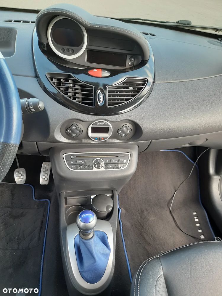 Renault Twingo 1.6 16V RS - 12