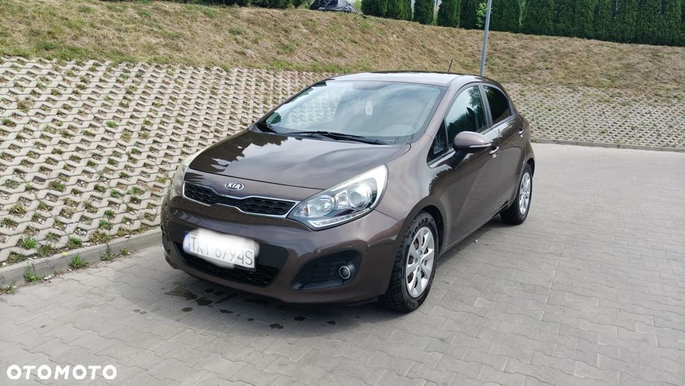 Kia Rio - 2