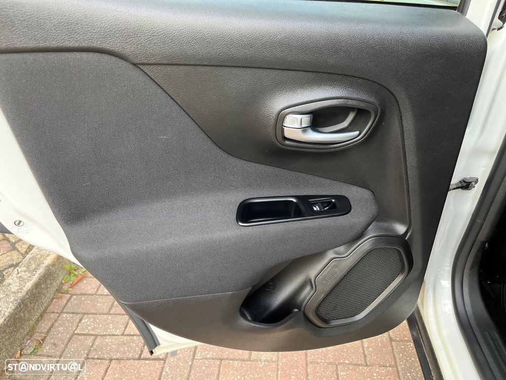 Jeep Renegade 1.0 T Longitude - 18