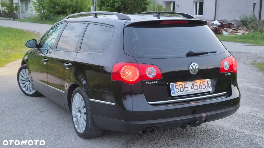 Volkswagen Passat 2.0 TDI Comfortline DSG - 19