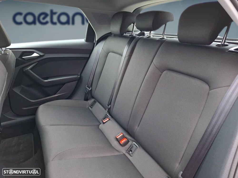 Audi A1 Sportback 25 TFSI Advanced - 8