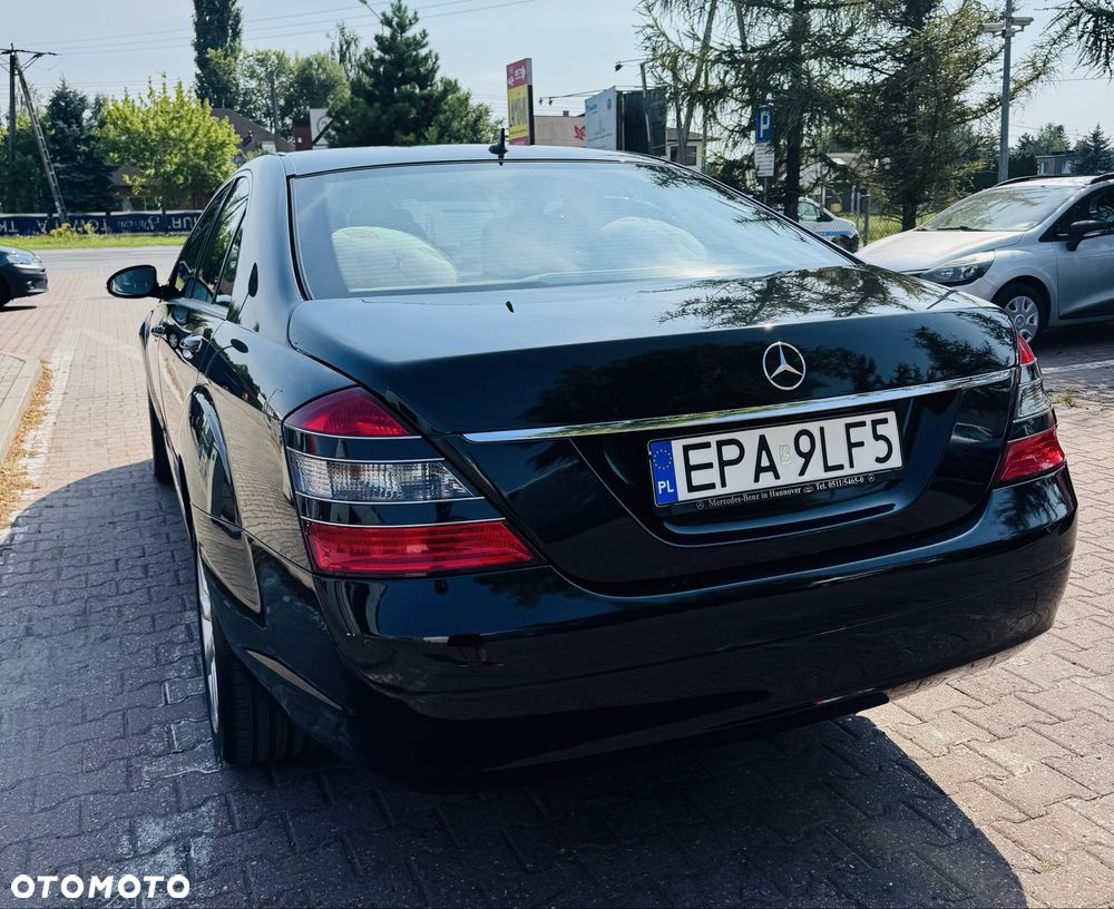 Mercedes-Benz S-Class 2008 photo 2