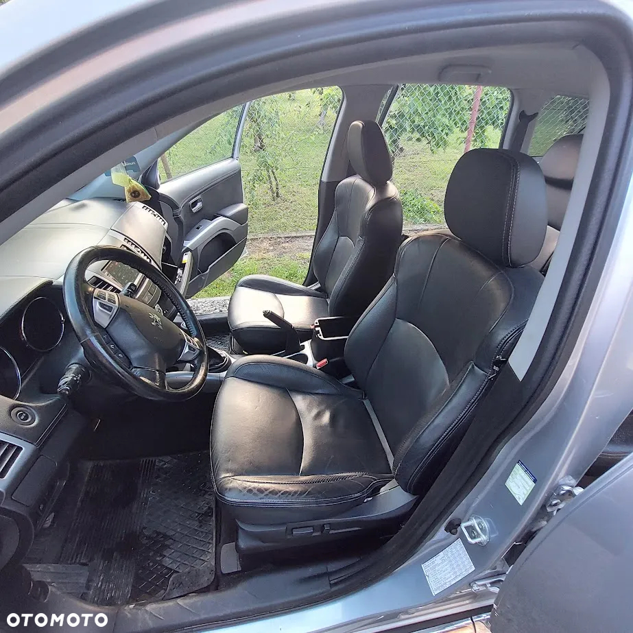 Peugeot 4007 2.2HDi Platinum - 18