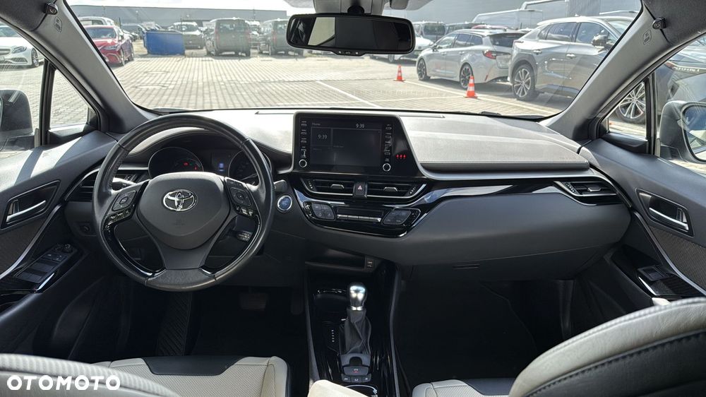 Toyota C-HR 1.8 Hybrid Executive - 9