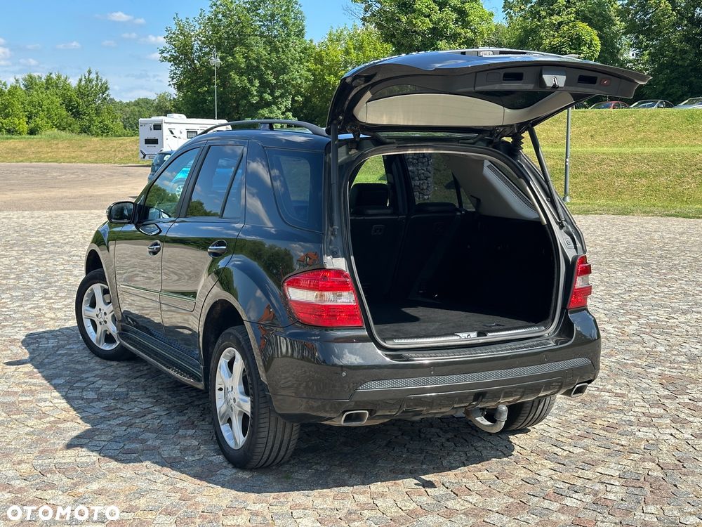 Mercedes-Benz ML - 9
