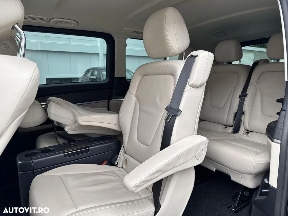 Mercedes-Benz V 300 d Combi Extra-lung 237 CP AWD 9AT - 12