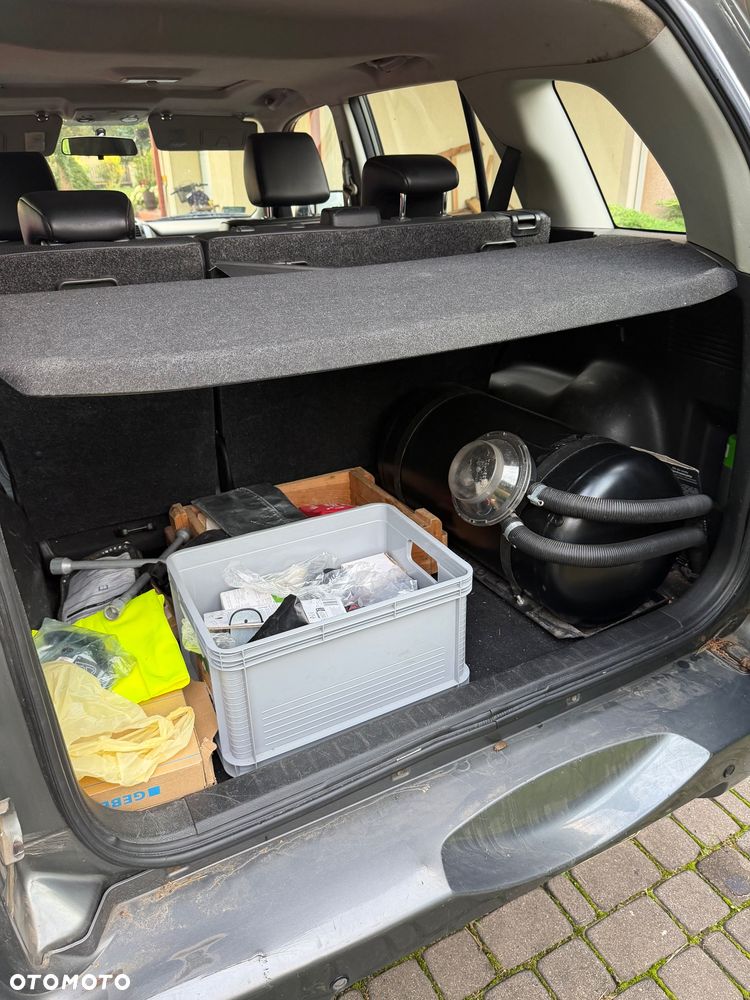 Suzuki Grand Vitara 2.0 De Luxe - 9