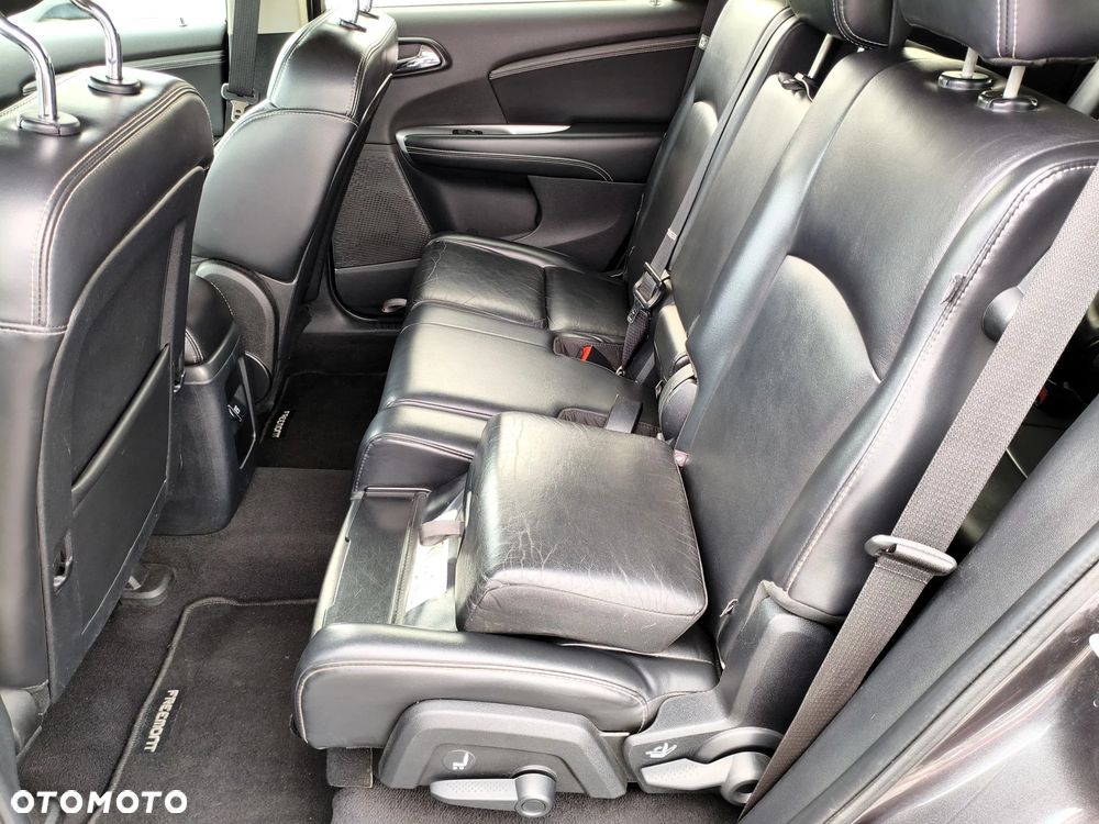 Fiat Freemont 2.0 Multijet Lounge AWD - 17