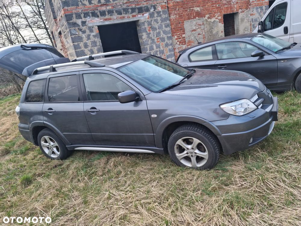Mitsubishi Outlander 2.0 Comfort 4WD - 3