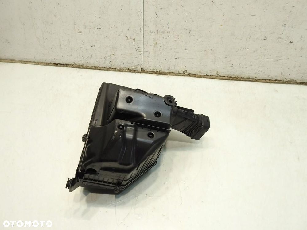 OBUDOWA FILTRA POWIETRZA VOLVO XC60 I 2.4 D5 30792196 - 3