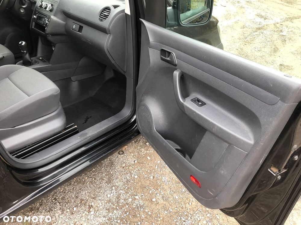 Volkswagen Caddy - 15