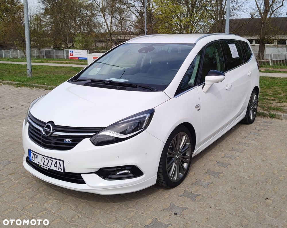Opel Zafira Tourer 2.0 CDTI ecoFLEX Start/Stop Business Edition - 1