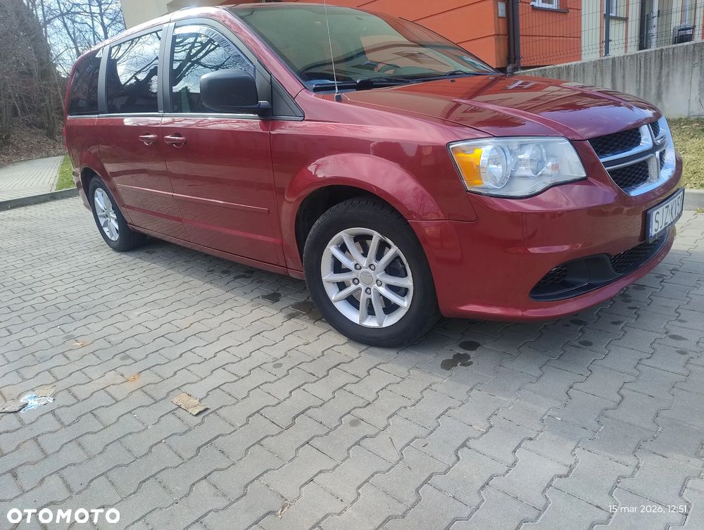Dodge Caravan - 7